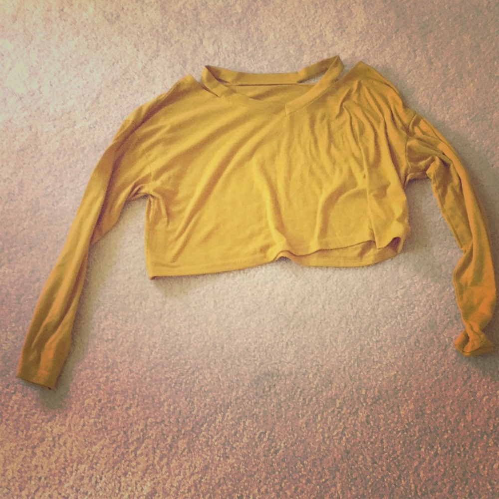 Cut out crop top